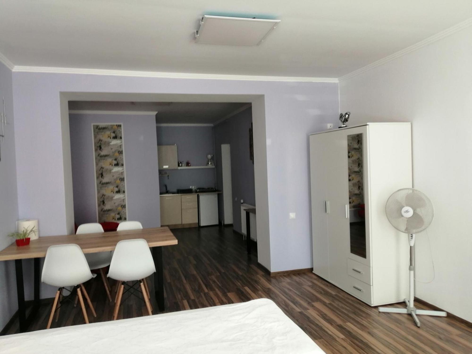 Violet House Leilighet Turda Eksteriør bilde