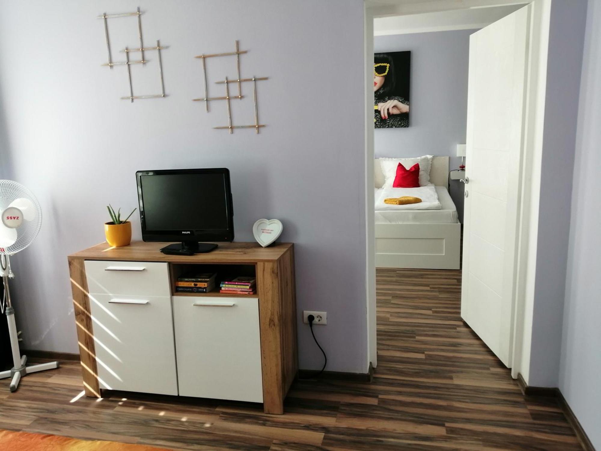 Violet House Leilighet Turda Eksteriør bilde